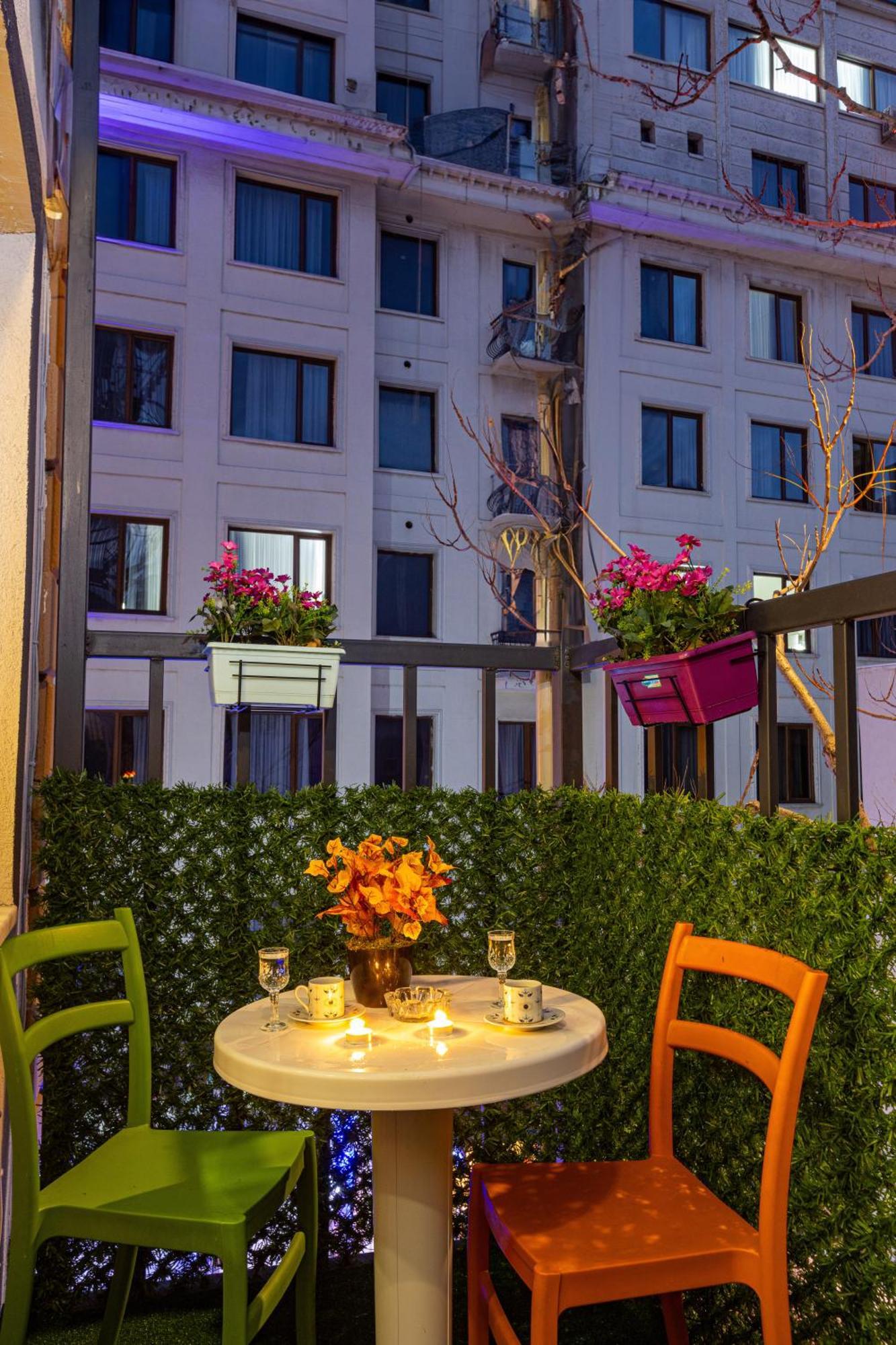 Apollo Hotel & Apartments Istambul Extérieur photo